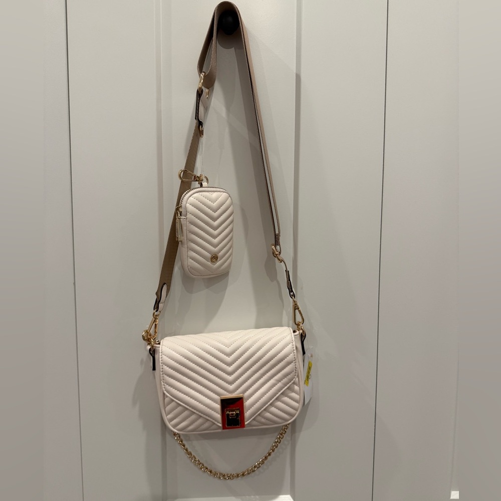 Elegant Cream Quilted Crossbody Bag